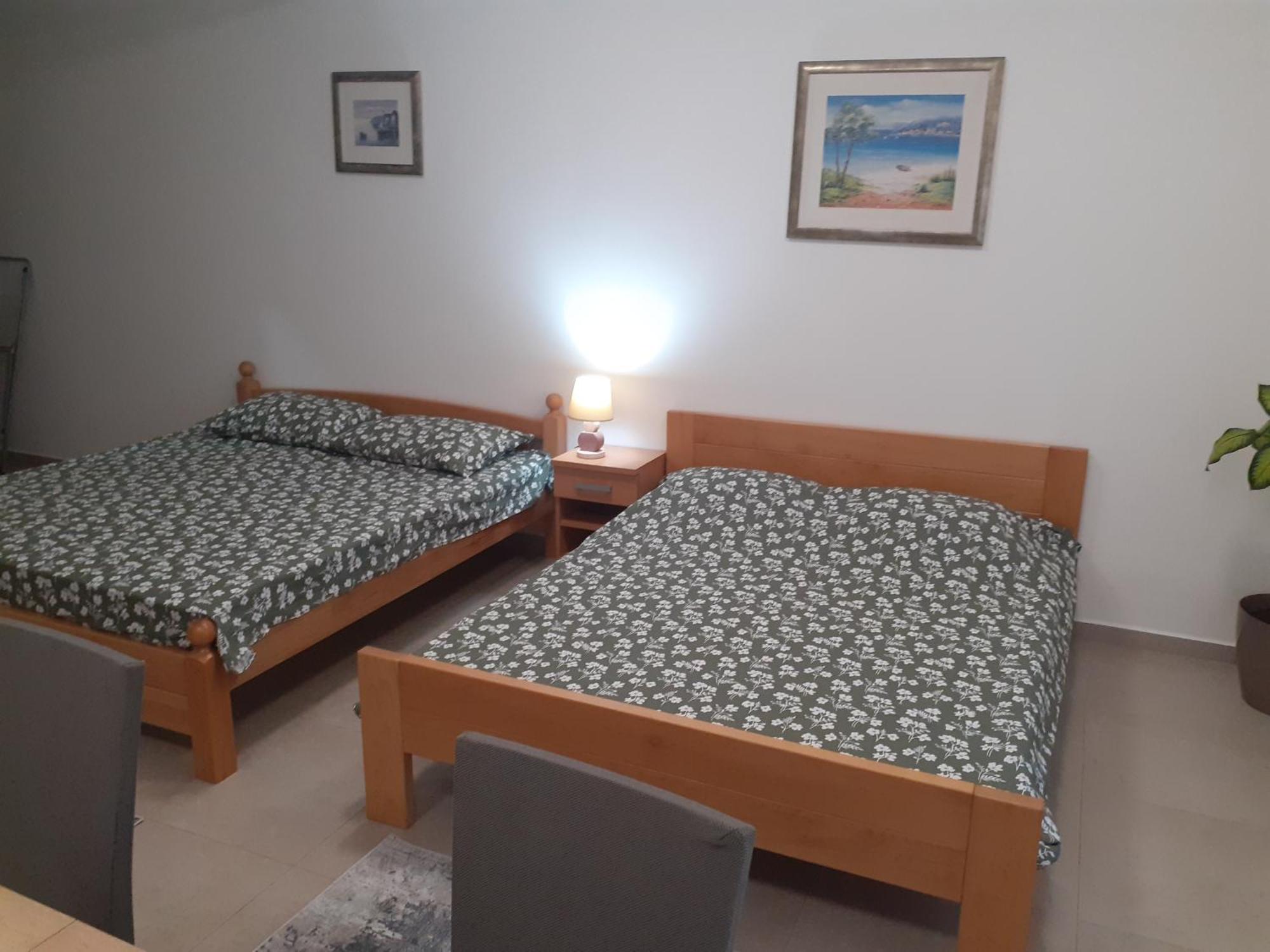 Apartmani Miletic เยลซา ภายนอก รูปภาพ